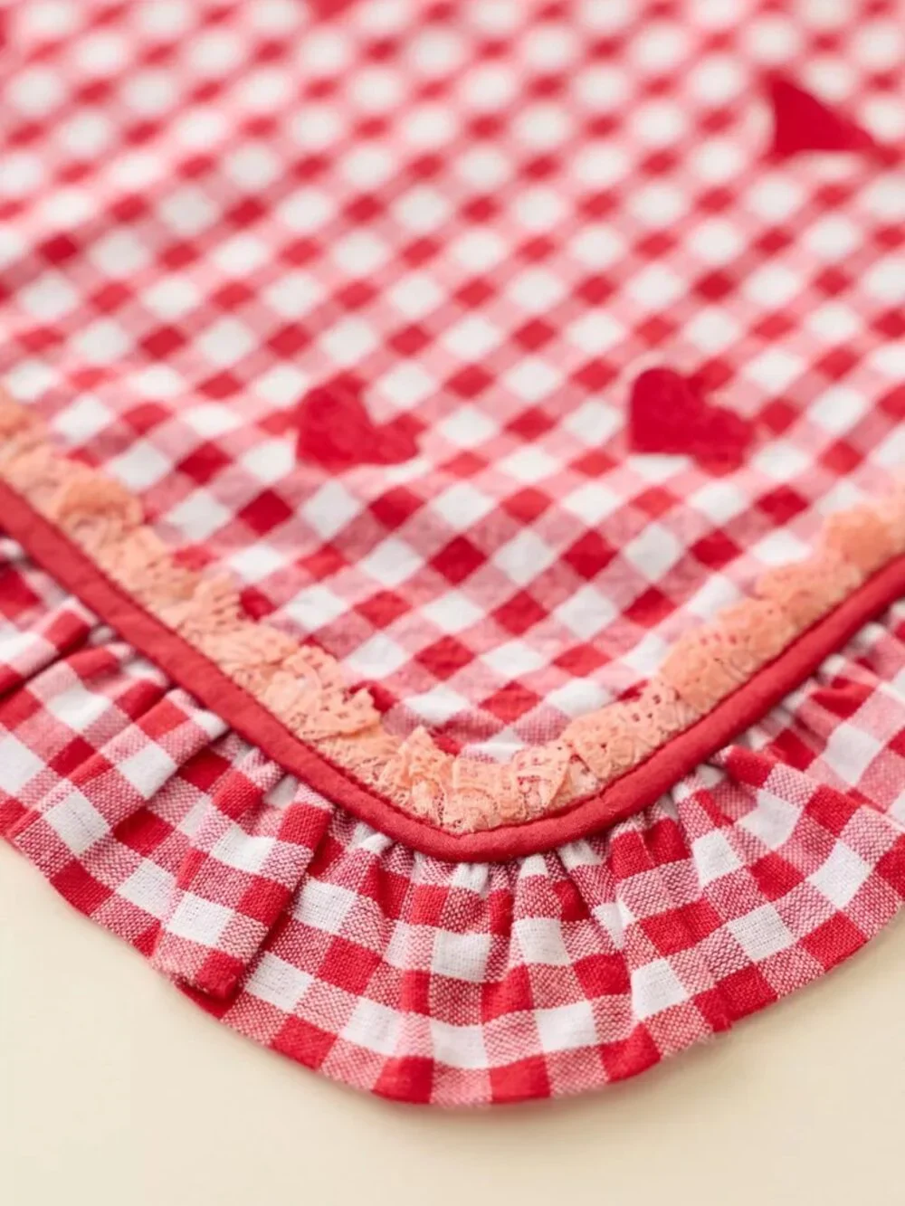 For Love & Lemons UO Gingham Ruffled Placemat - Set Of 2 | Red | NWT